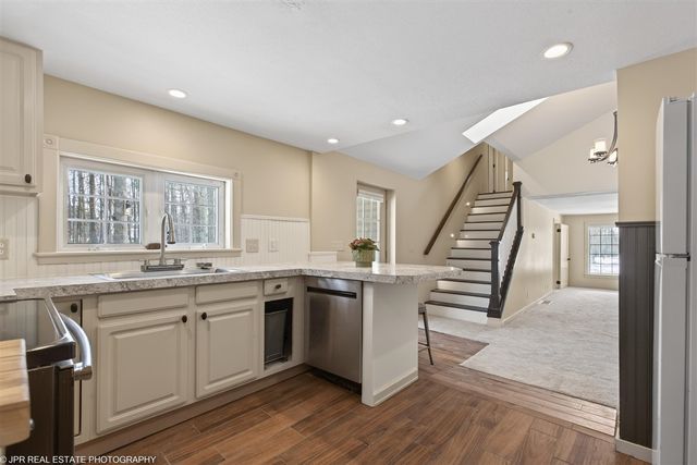 6811 116th Avenue, Fennville, MI 49408