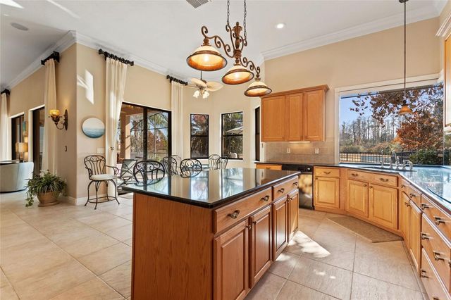 927 SAN RAPHAEL STREET, Poinciana, FL 34759