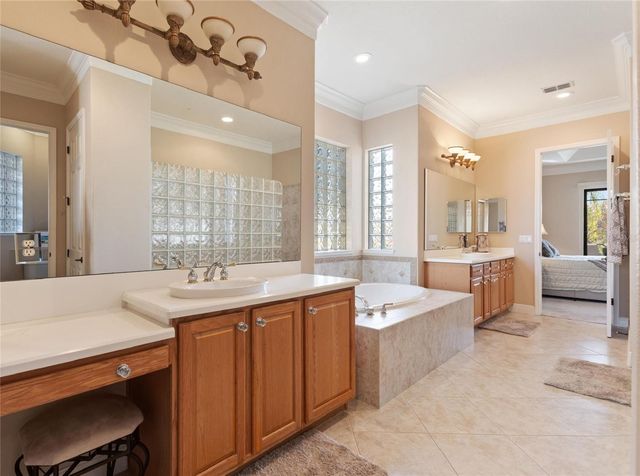 927 SAN RAPHAEL STREET, Poinciana, FL 34759