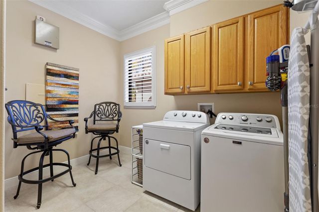 927 SAN RAPHAEL STREET, Poinciana, FL 34759