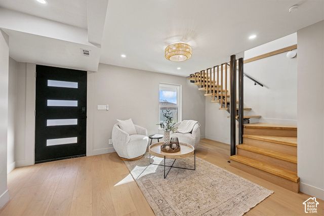 955 E NORTHCLIFFE DR, Salt Lake City, UT 84103
