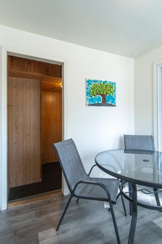 902 10th Avenue NE, Brainerd, MN 56401