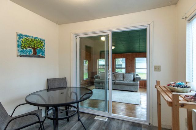 902 10th Avenue NE, Brainerd, MN 56401