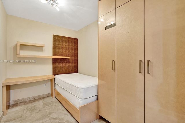 1850 S Ocean Dr 2003, Hallandale Beach, FL 33009