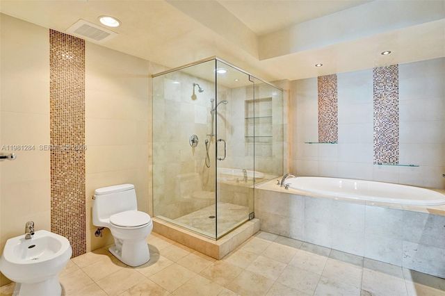 1850 S Ocean Dr 2003, Hallandale Beach, FL 33009