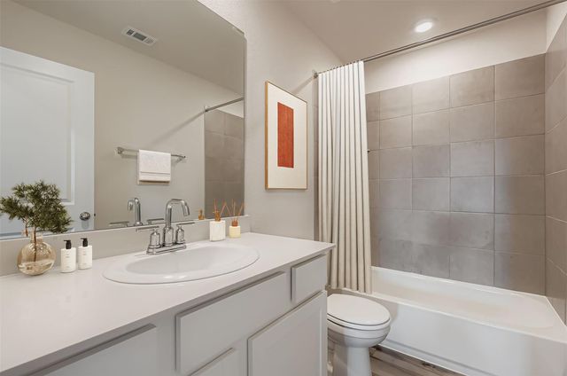 121 Morning Dawn LN, Georgetown, TX 78628