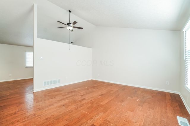 4008 Thompson Avenue, Grove City, OH 43123