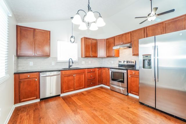 4008 Thompson Avenue, Grove City, OH 43123