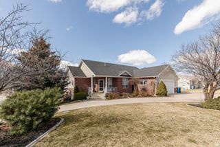 455 N 350 E, Hyde Park, UT 84318