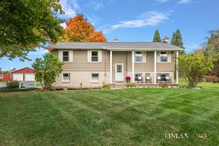 5975 108th Street SE, Caledonia, MI 49316