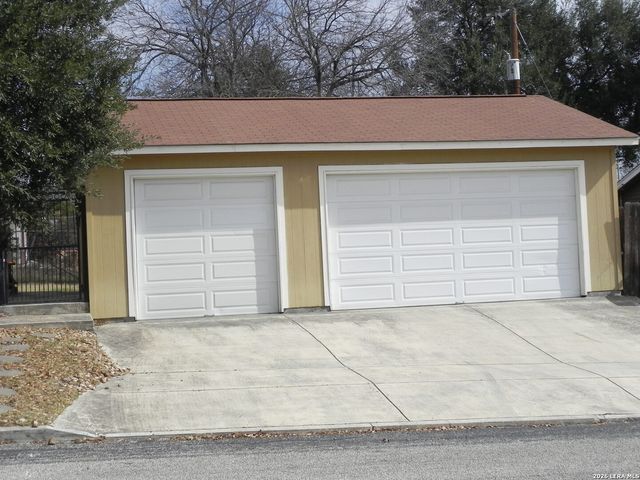 4406 Monaco, San Antonio, TX 78218