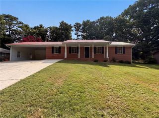 1375 S Hicks Circle NW, Conyers, GA 30012