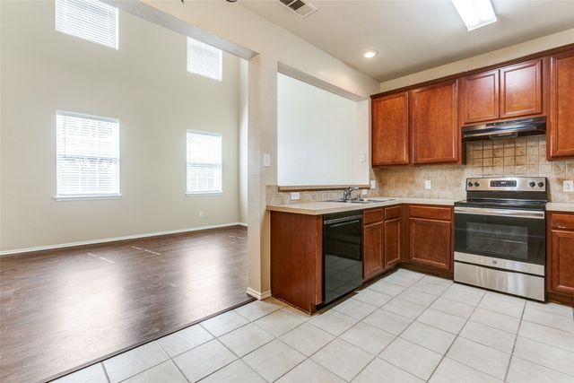 4158 Kyndra Circle, Richardson, TX 75082