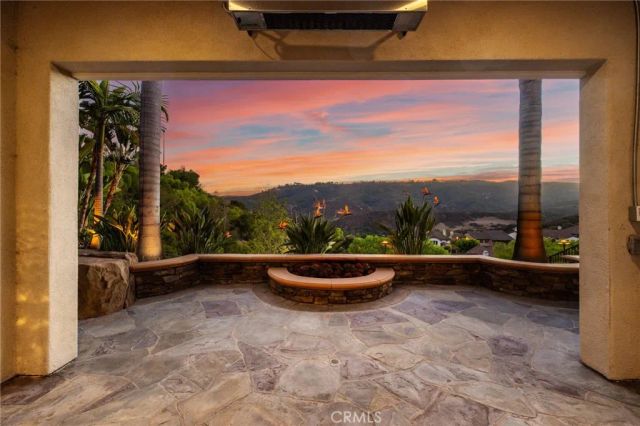 33 Glittering Sky, Aliso Viejo, CA 92656