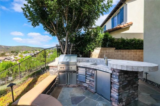 33 Glittering Sky, Aliso Viejo, CA 92656