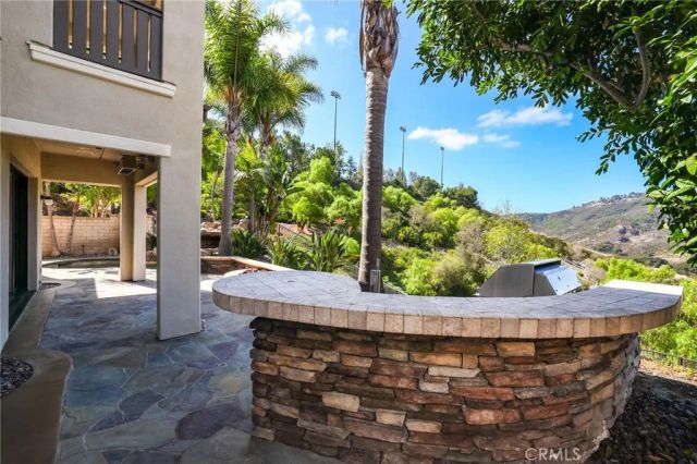 33 Glittering Sky, Aliso Viejo, CA 92656