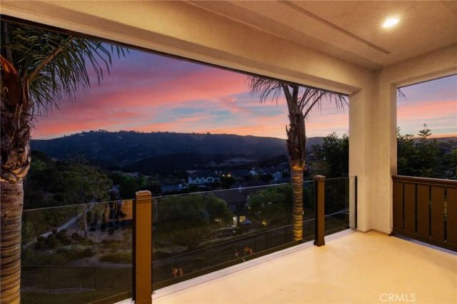 33 Glittering Sky, Aliso Viejo, CA 92656
