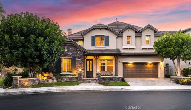 33 Glittering Sky, Aliso Viejo, CA 92656