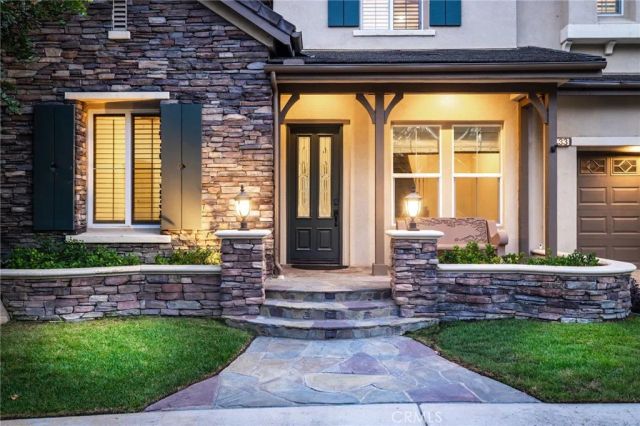 33 Glittering Sky, Aliso Viejo, CA 92656