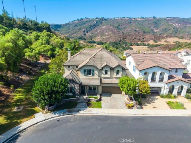 33 Glittering Sky, Aliso Viejo, CA 92656
