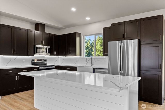 6123 186th Trail SW, Rochester, WA 98579