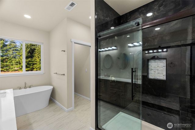 6123 186th Trail SW, Rochester, WA 98579