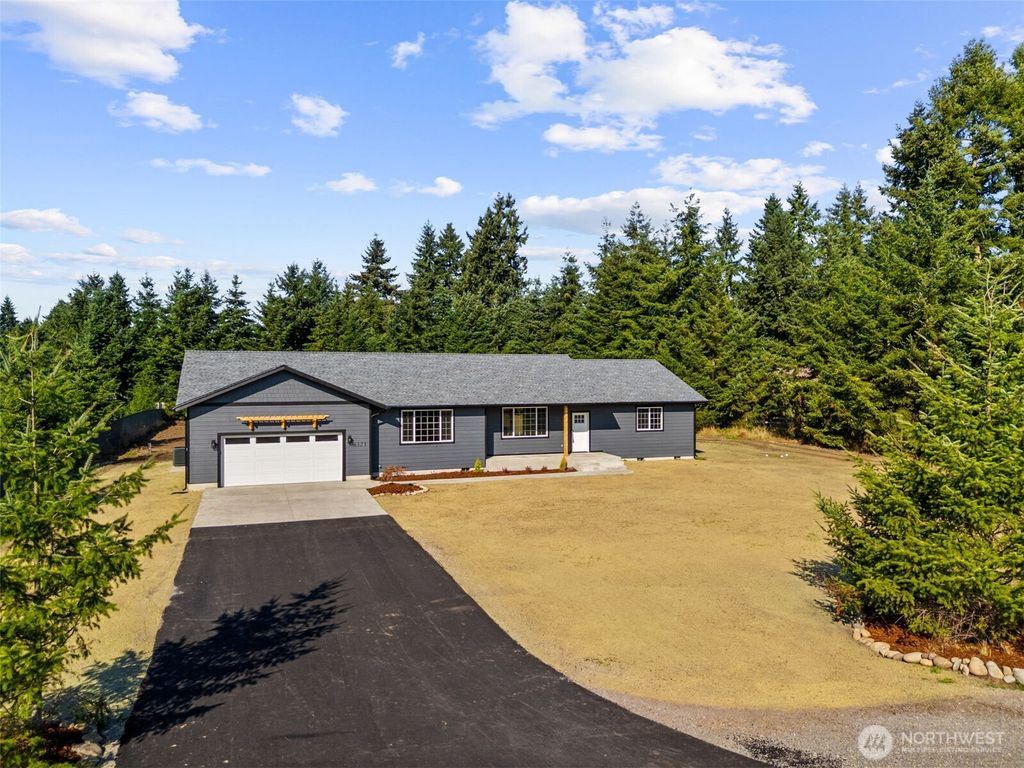 6123 186th Trail SW, Rochester, WA 98579