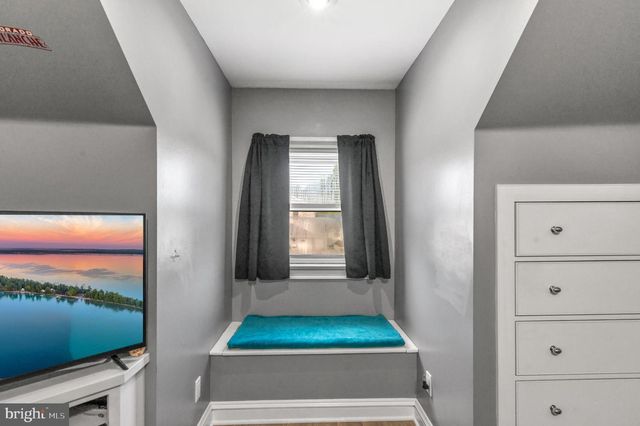 630 CHARLES ST, Mount Ephraim, NJ 08059