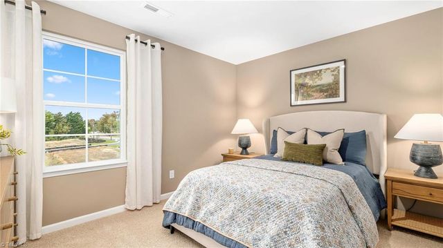 622 Beechwood Circle, Thomasville, NC 27360