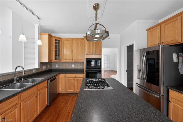 1846 Runner Stone Drive, High Point, NC 27265