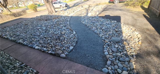 977 Sarah, Chico, CA 95926