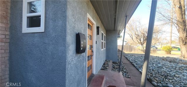 977 Sarah, Chico, CA 95926