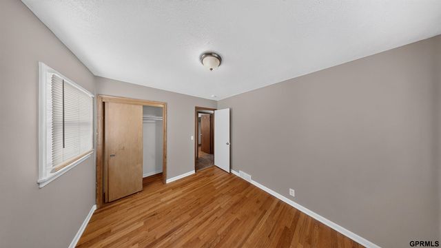4864 Jaynes Street, Omaha, NE 68104