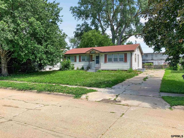 4864 Jaynes Street, Omaha, NE 68104
