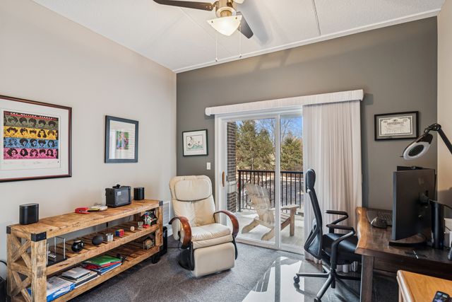 310 E Church Street 101, Libertyville, IL 60048