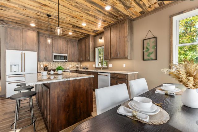 817 Sportsman Lane NE, Longville, MN 56655