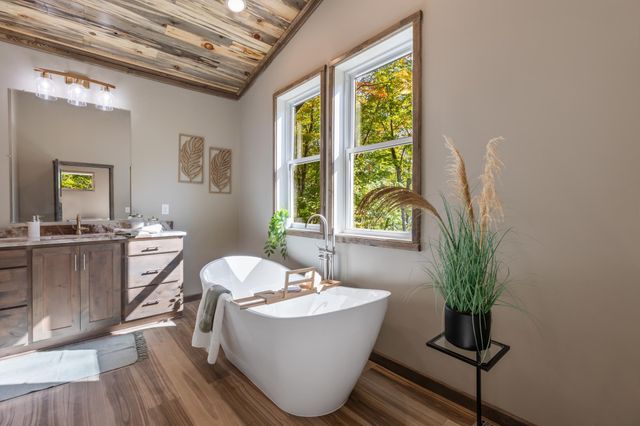 817 Sportsman Lane NE, Longville, MN 56655