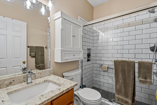 10496 ASHFARM WAY, Collierville, TN 38017