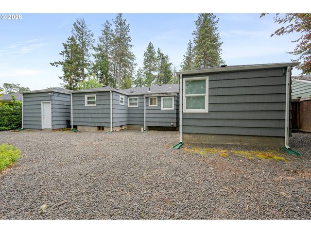 97 W 36TH Ave, Eugene, OR 97405