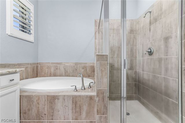 10500 Pistoia DR, Fort Myers, FL 33913