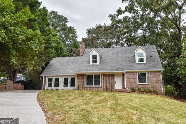 821 Bel Air Circle, Griffin, GA 30224