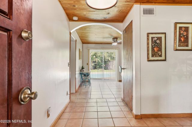 1927 MONTEAU Drive, Jacksonville, FL 32210