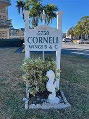 5750 80TH STREET N B203, St Petersburg, FL 33709