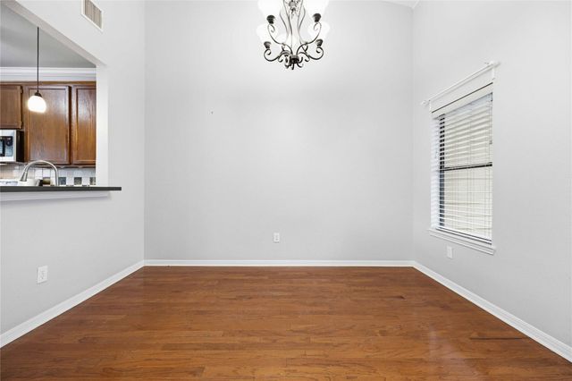 12212 Brigadoon LN 151, Austin, TX 78727