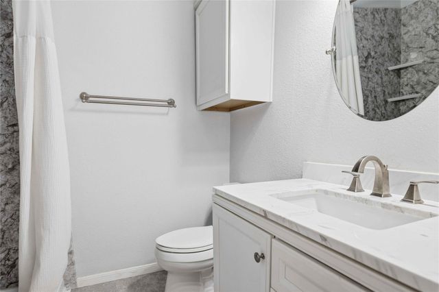 12212 Brigadoon LN 151, Austin, TX 78727