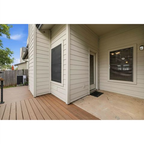 12212 Brigadoon LN 151, Austin, TX 78727