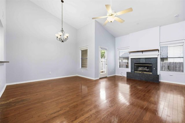 12212 Brigadoon LN 151, Austin, TX 78727