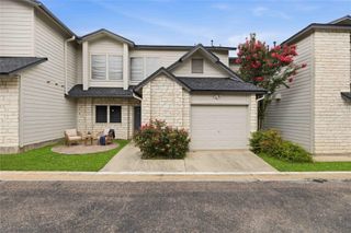 12212 Brigadoon LN 151, Austin, TX 78727