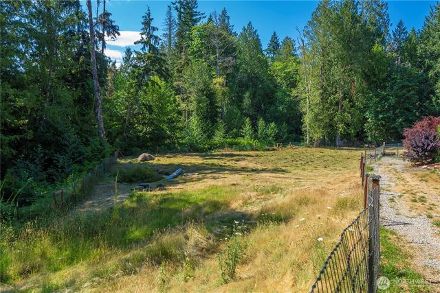 3288 NW Happy Hollow Lane, Silverdale, WA 98383