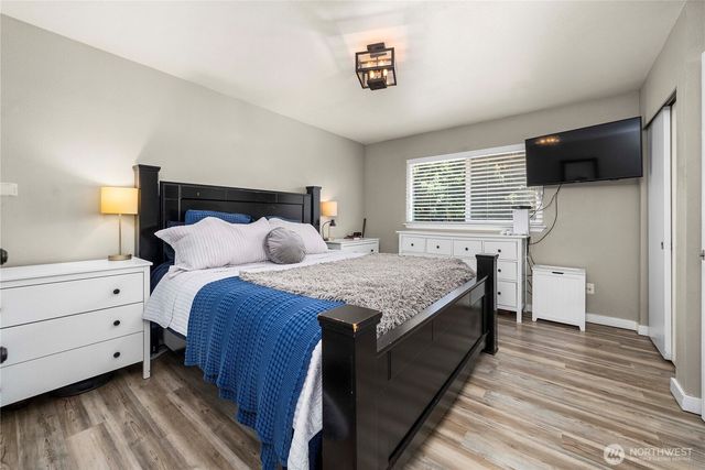 3288 NW Happy Hollow Lane, Silverdale, WA 98383